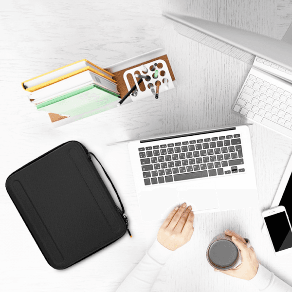 حقيبة آيباد 12.9 بوصة و ماك بوك 13.3 بوصة قماش لون أسود WIWU - PARALLEL HARDSHELL BAG FOR IPAD 12.9" AND MACBOOK 13.3" - BLACK