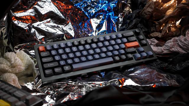 Keychron Q2 QMK Gateron G-PRO Mechanical Keyboard with RGB- Brown Switch and Costom Hot-swappable - Carbon Black - SW1hZ2U6NTIyMjA2