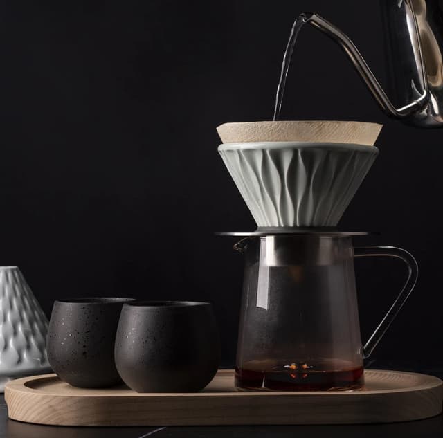 حامل وعاء التقطير Dripper Stand - Loveramics