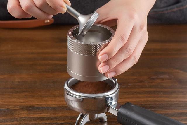 1Zpresso K-Plus (Espresso Manual Coffee Grinder)