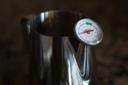 مقياس حرارة الحليب اليدوي كريما برو Crema Pro Milk Thermometer - SW1hZ2U6NTY5NDgy