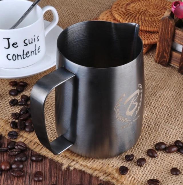 Barista Space Pitcher - Black (350ml)