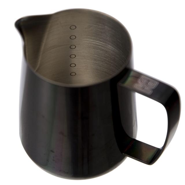 Barista Hustle Precision Milk Pitcher 400ml - Black - SW1hZ2U6NTY5NzI2