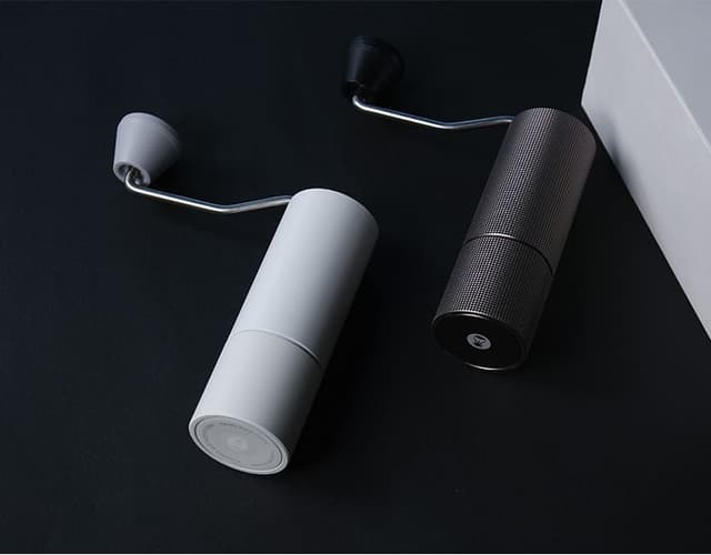 مطحنة قهوة يدوية 25gr بيج Chestnut C2 Grinder - Timemore