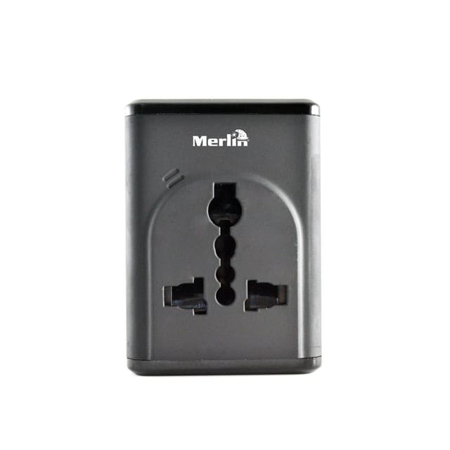محول سفر ذكي ميرلين Universal USB Travel Adapter Merlin