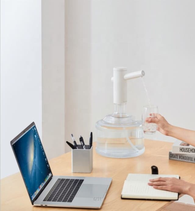 مضخة مياه شرب محمولة بالبطارية Smart TDS Bottled Water Dispenser