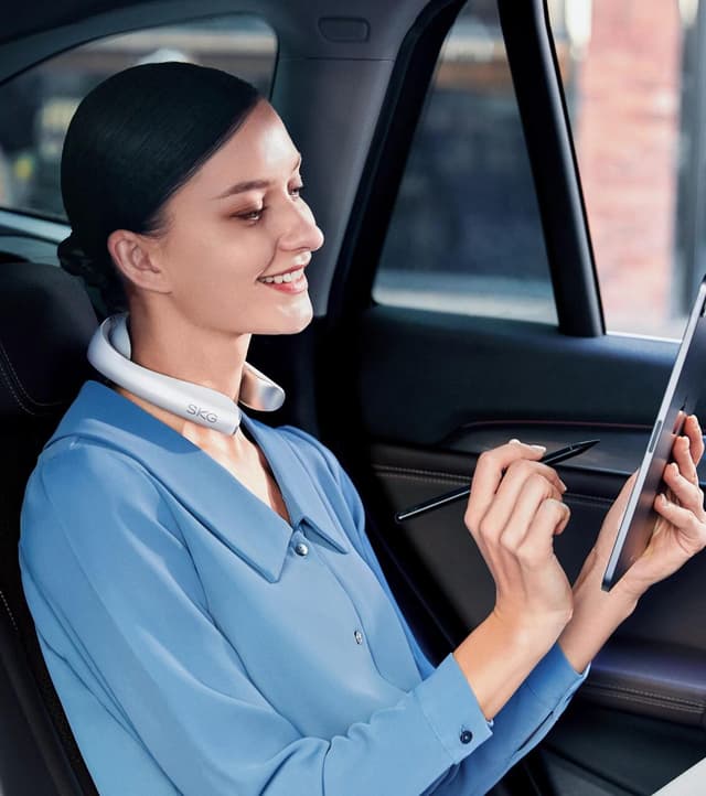 جهاز تدليك الرقبة SKG K5-3EN Neck Massager