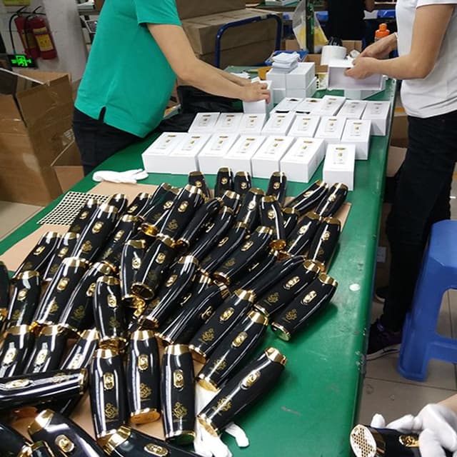 Crony B11 upright hand-held Bukhoor Aromatherapy Portable Arabic Electric Bakhoor Incense Burner | Black+Golden