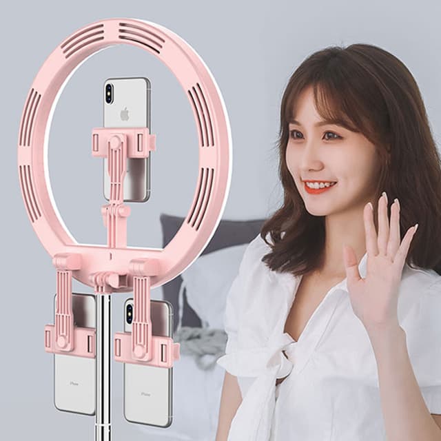 رينغ لايت مع هولدر عدد 3 للهاتف - أسود Crony Ring light with 3 mobiles phones integrated