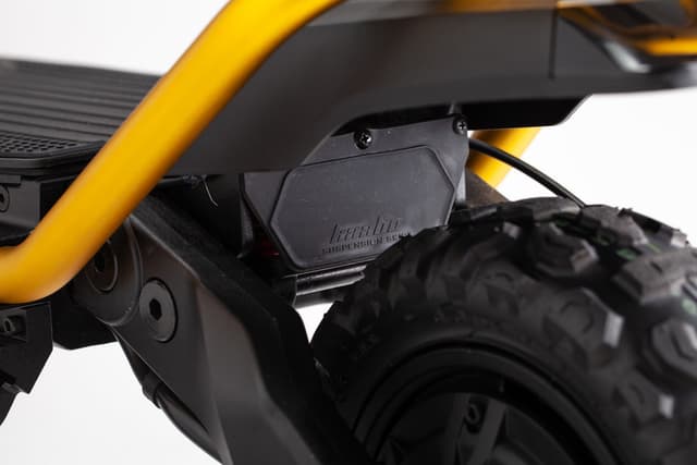 سكوتر كهربائي قياس 11 انش بسرعة 100km/h لون أصفر electric scooter - Crony