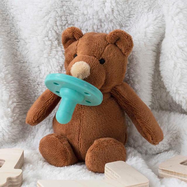 لهاية اطفال مع دمية - دب بني Plush Toy With Soother  Sleep Buddy - Minikoioi - SW1hZ2U6NjUyNzc3