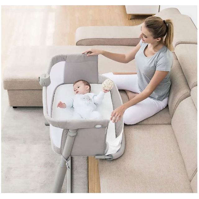 سرير للأطفال قابل للتعديل Adjustable Bedside Bassinet - Bumble & Bird - SW1hZ2U6NjU0MDM5