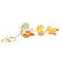 لعبة مجموعة البط للاطفال كلاسيك وورلد خشب classic world pull padding duck - SW1hZ2U6NjU0NDAw