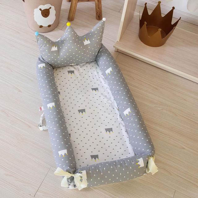 سرير أطفال محمول بامبل اند بيرد Bumble & Bird Portable Maxi Baby Nest - SW1hZ2U6NjU2NDA1