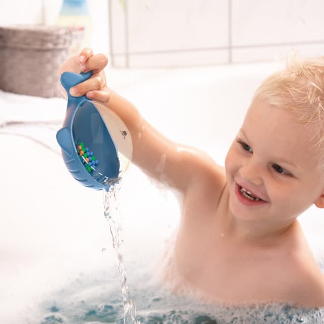 لعبة حمام على شكل حوت للاطفال من هابا Haba Bath Whale Benni