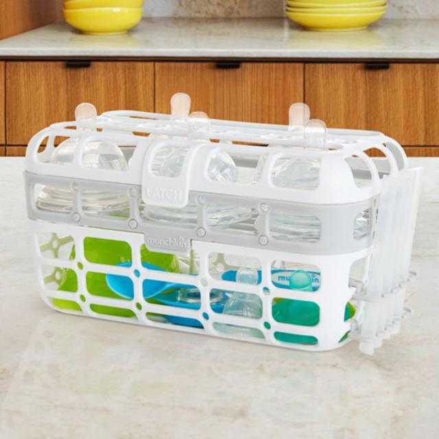 سلة غسالة مواعين لرضاعات الأطفال مونشكين Munchkin - High Capacity Dishwasher Basket Grey White - SW1hZ2U6NjYwMjI0