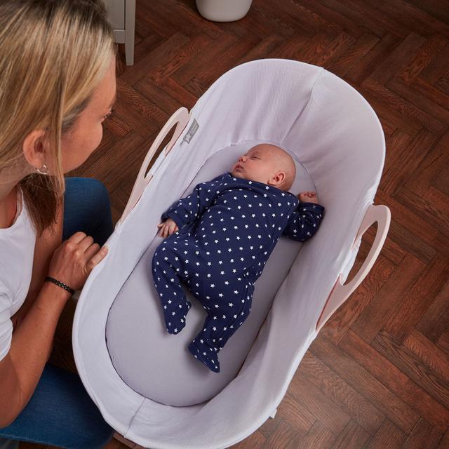 سرير نوم هزاز للأطفال وردي Sleepee Basket & Stand - Tommee Tippee
