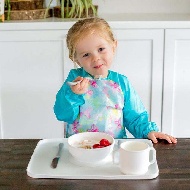 مريلة اطفال مقاومة للماء Green Sprouts  - Snap & Go Easy-Wear Long Sleeve Bib - SW1hZ2U6NjYyMzM5