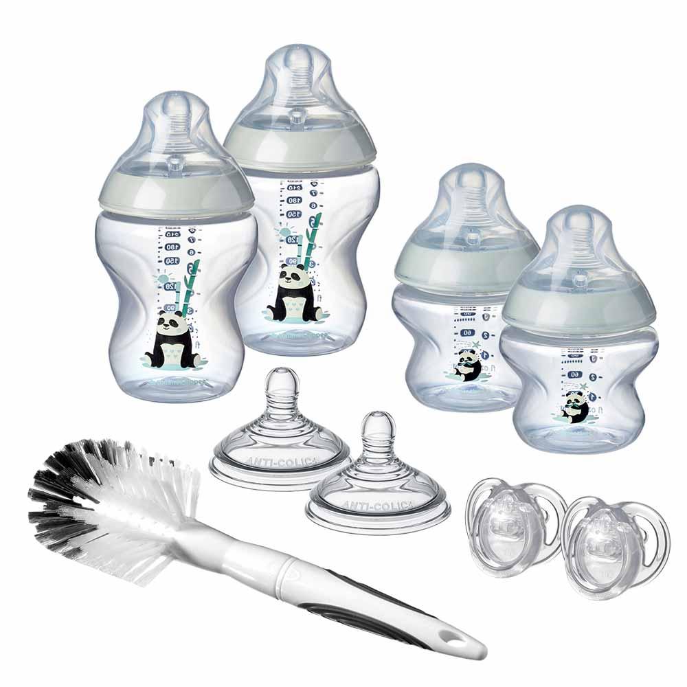 مجموعة العناية بالطفل  Tommee Tippee Closer to Nature Feeding Bottle Kit
