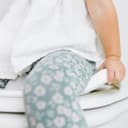 كرسي اطفال للحمام أبيض ذا فيرست ييرز  The First Years White Trainer Seat & Super Pooper Plus Potty