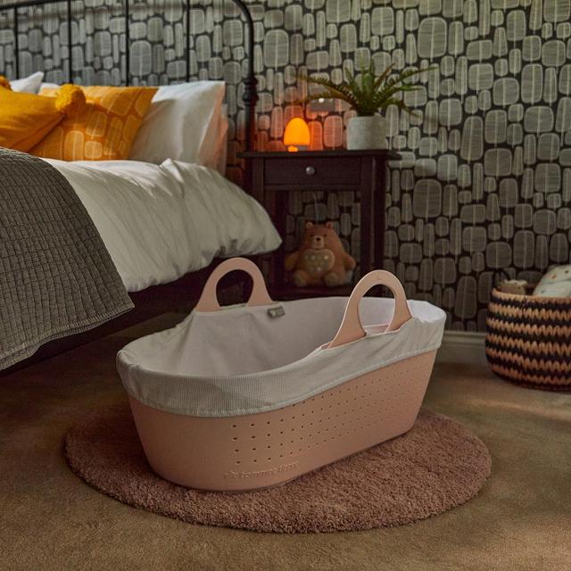 سرير نوم هزاز للأطفال وردي Sleepee Basket & Stand - Tommee Tippee