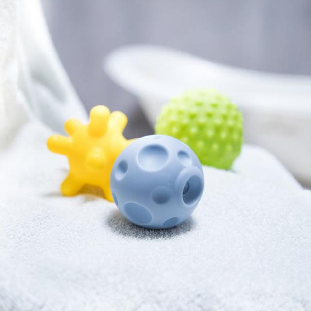 Innogio - Baby Sensory Bath Balls - SW1hZ2U6OTIyMzU0