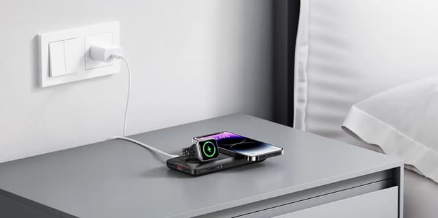 شاحن متنقل باوربانك ماج سيف 3 في 1 فيجر Veger MagMulti Wireless Power Bank سعة 10000 مللي أمبير