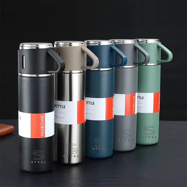 ترمس مطارة حافظ للحرارة 500 مللي Vacuum Flask Set with 3 Stainless Steel Cups Combo - 725605