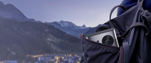 Xgimi Halo Smart Mini Full HD Portable Projector