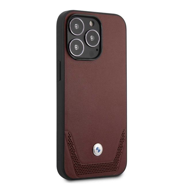 BMW Leather Hard Case Perforate for iPhone 13 Pro Max (6.7") - Red [ BMHCP13XRSWPR ] - SW1hZ2U6MTM2NTExNA==