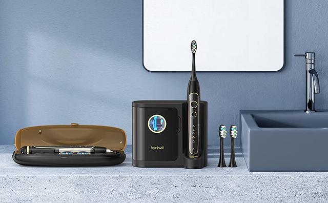 فرشاة اسنان كهربائية فيري ويل مع جهاز تعقيم رؤوس الفرشاة Fairywill Travel Kit 2056 Electric Toothbrush with Sanitizing Case - SW1hZ2U6MTM1OTM2MQ==