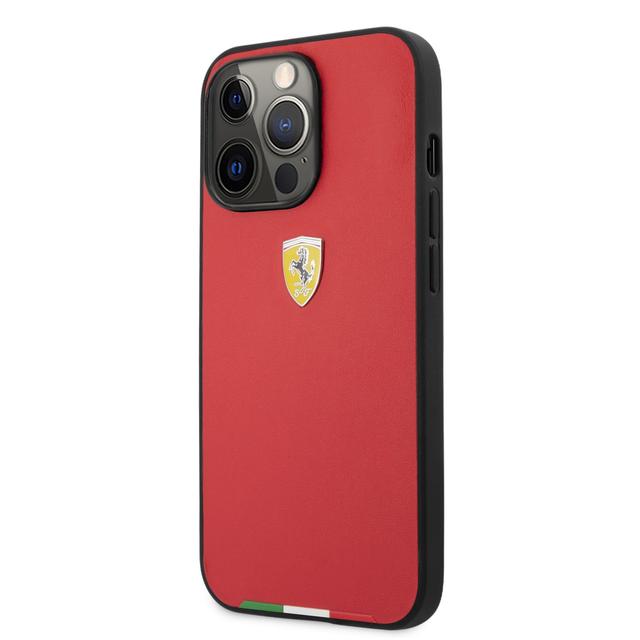 Ferrari Hard Case PU Smooth & Italian Flag Line Metal Logo For iPhone 13 Pro Max (6.7") - Red [ FESTABHCP13XRE ] - SW1hZ2U6MTM2NzQ4Mw==