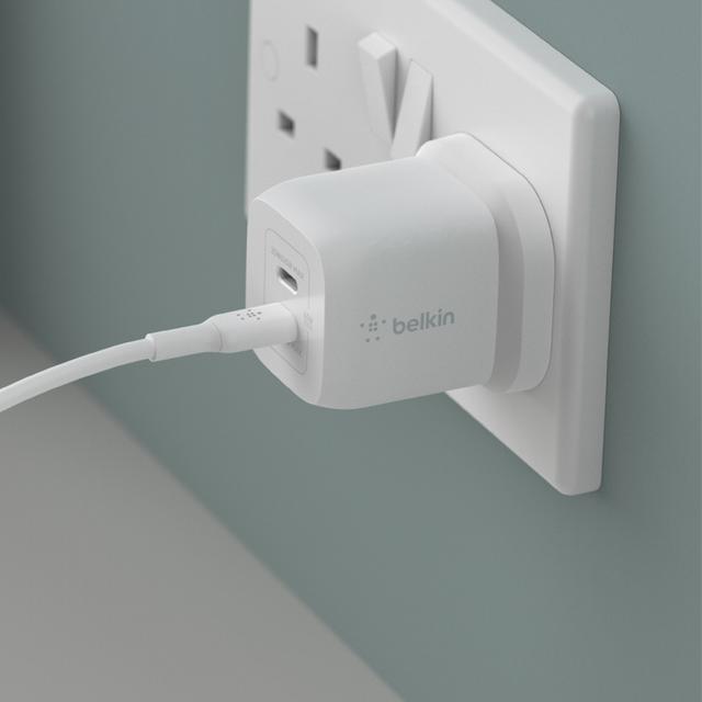 Belkin BOOST CHARGE PRO Dual USB-C GaN Wall Charger with PPS 45W - White [ WCH011myWH ] - SW1hZ2U6MTM2NDMxNg==