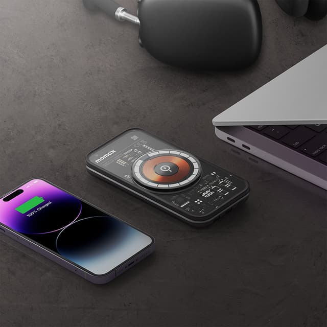 شاحن متنقل لاسلكي 10000 ميلي أمبير باور 13متوافق مع ماغ سيف من موماكس لون أسود Momax  magnetic wireless power bank