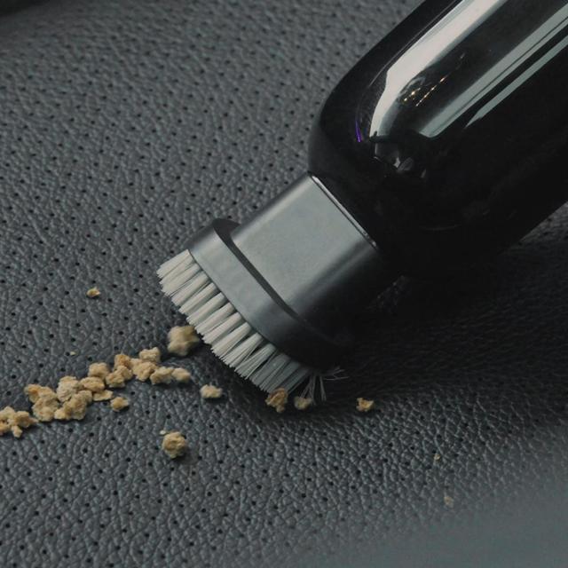 4 in 1 Jump Starter Portable with Air Pump, Vacuum Cleaner, Flashlight And Power Bank