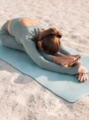 سجادة يوغا مطاط طبيعي 183×68 سم أخضر أوكيو Ukiyo The Suede Natural Rubber Yoga Mat Color Green - SW1hZ2U6MTUxMjI1Mg==