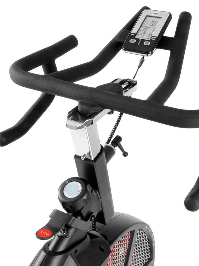 سيكل رياضي منزلي مع شاشة LCD بي اتش فيتنس BH Fitness Indoor Cycling Bike - SW1hZ2U6MTUwNjMxOA==