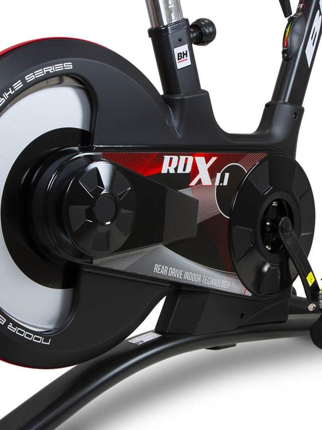 سيكل رياضي منزلي 8 مستويات أسود بي اتش فيتنس BH Fitness Indoor Cycling Bike RDX1.1 H9179 - SW1hZ2U6MTUwNjkzNw==