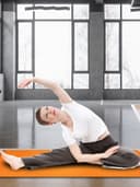 سجادة يوغا أصفر لايف أب LiveUp Double Color PVC Yoga Mat