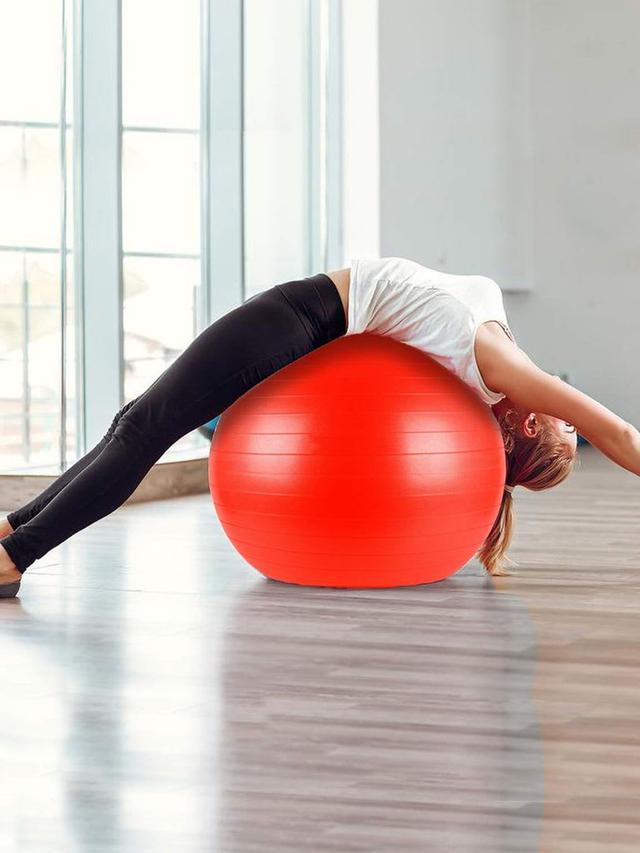 كرة تمارين رياضية  لايف أب LiveUp Stability Ball Without Pump IR97446 - SW1hZ2U6MTUyMDQ5NQ==