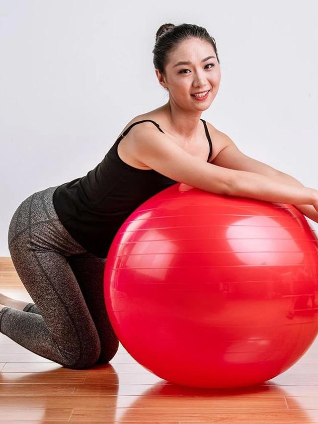 كرة تمارين رياضية  لايف أب LiveUp Stability Ball Without Pump IR97446 - SW1hZ2U6MTUyMDUwMQ==