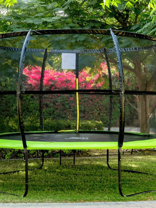 Australian Kangaroo Trampoline Size 12 Feet - SW1hZ2U6MTU1MDI4Mw==