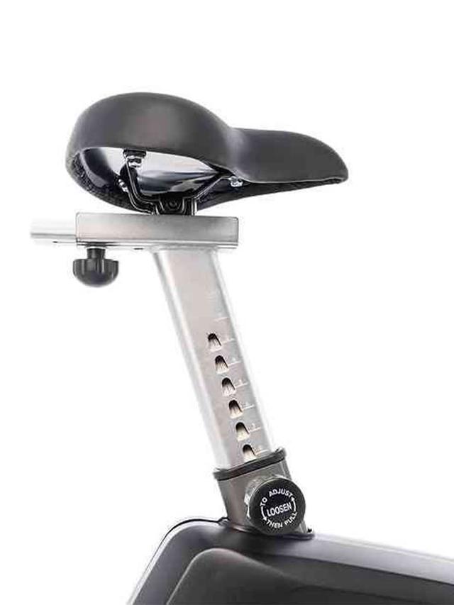 Spirit Fitness CU800ENT+  Commercial Upright Bike With Smart Console - SW1hZ2U6MTUwODI4NA==