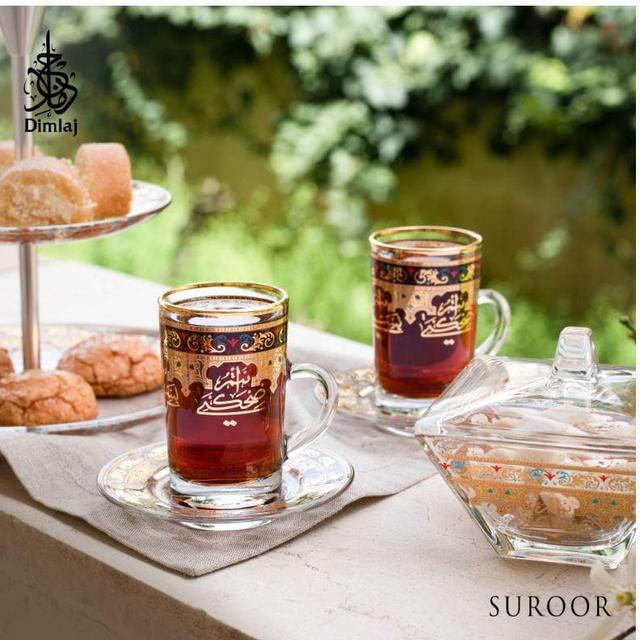 طقم كاسات شاي زجاج 12 قطعة مع صحون شفاف وذهبي مزخرف دملاج  DIMLAJ SUROOR 12PC TEA CUP AND SAUCER - SW1hZ2U6MTU3MzM3NA==