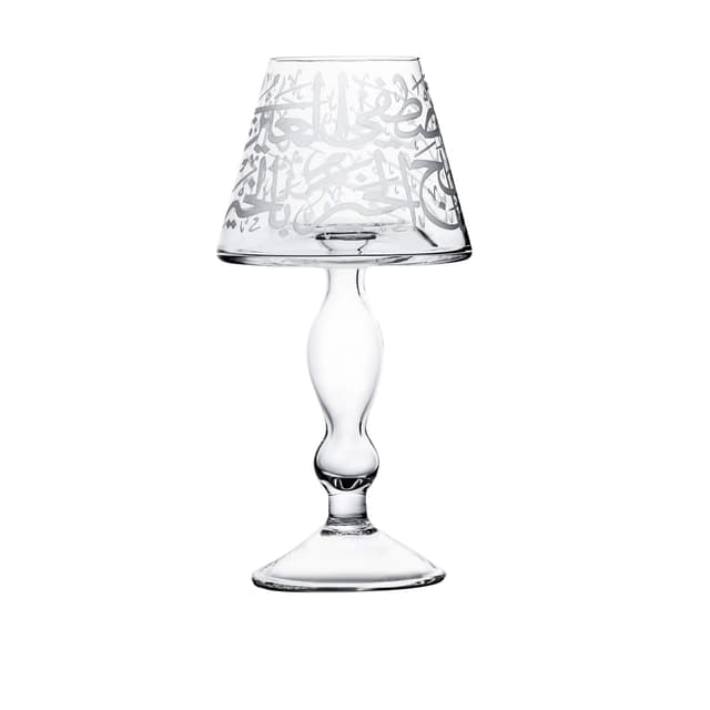 شمعدان قزاز طويل شفاف مزخرف بالخط العربي الكوفي دملاج Dimlaj Thuluth Large Candle Holder