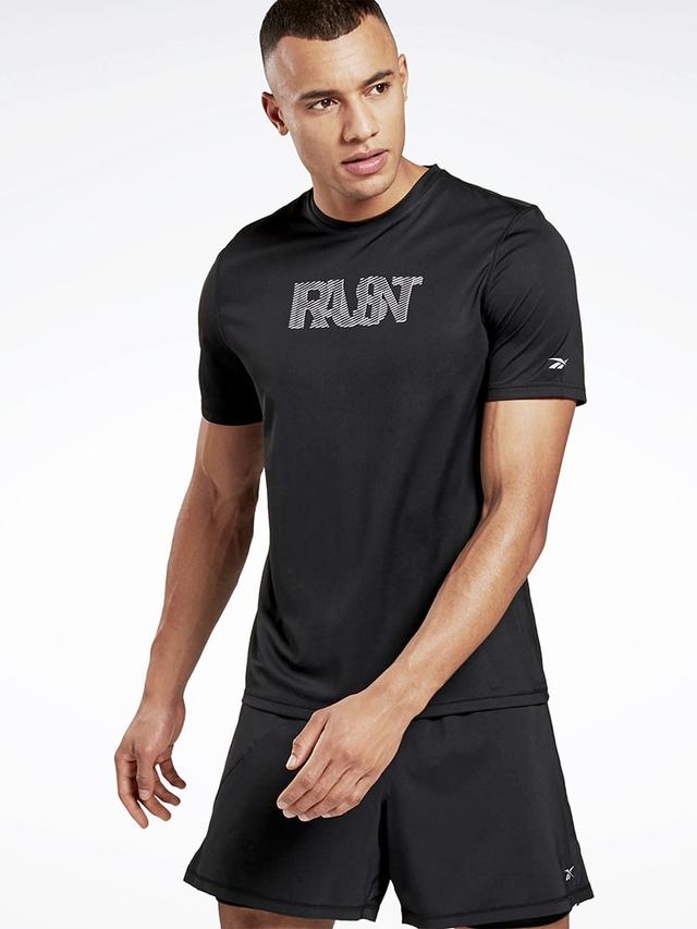 تيشيرت رياضي للجري مقاس S أسود ريبوك Reebok Running Essential Graphic Tee - SW1hZ2U6MTUxNTc1Mg==