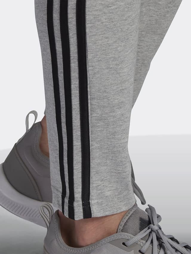 بنطلون اديداس رجالي رياضي قطن وبوليستر سمول رمادي Adidas 3-Stripes Tapered Pants