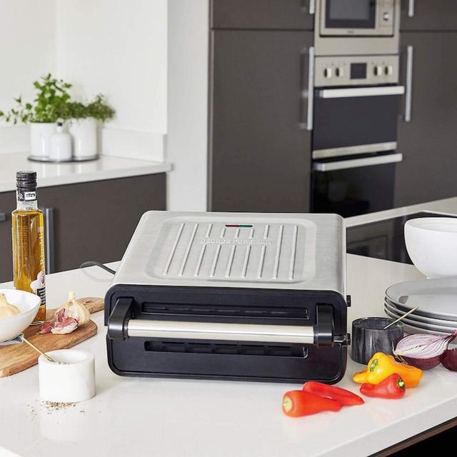 George Foreman Smokeless Grill - 28000 - SW1hZ2U6MTU1NTY4Ng==