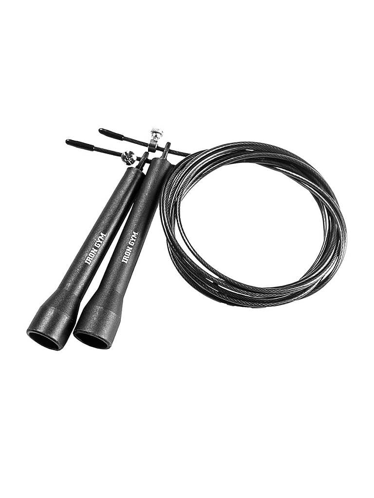 حبل القفز بطول 2.4 متر قابل لتعديل الطول باللون الأسود من آيرون جيم Iron Gym Adjustable Speed Rope Size 2.4 mColor Black