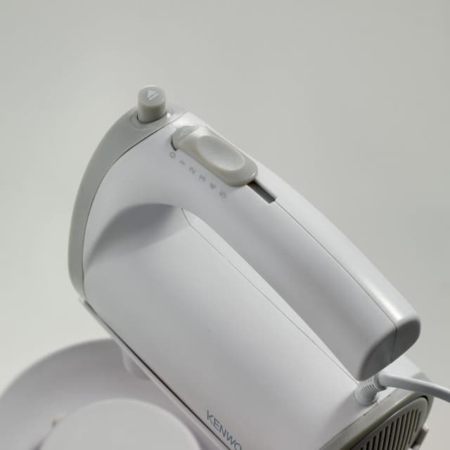 خلاط يدوي كهربائي 300 واط كينوود Kenwood Hand Mixer